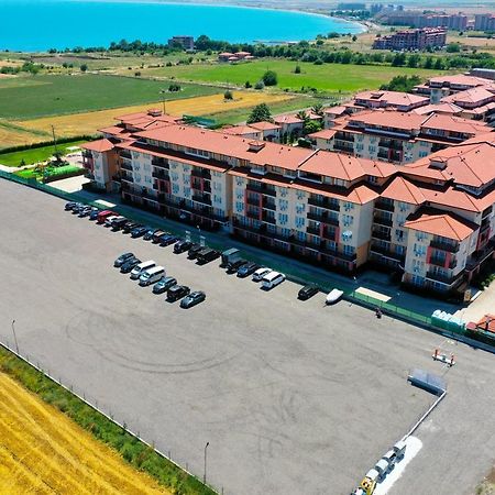 Apartcomplex Chateau Aheloj Kültér fotó