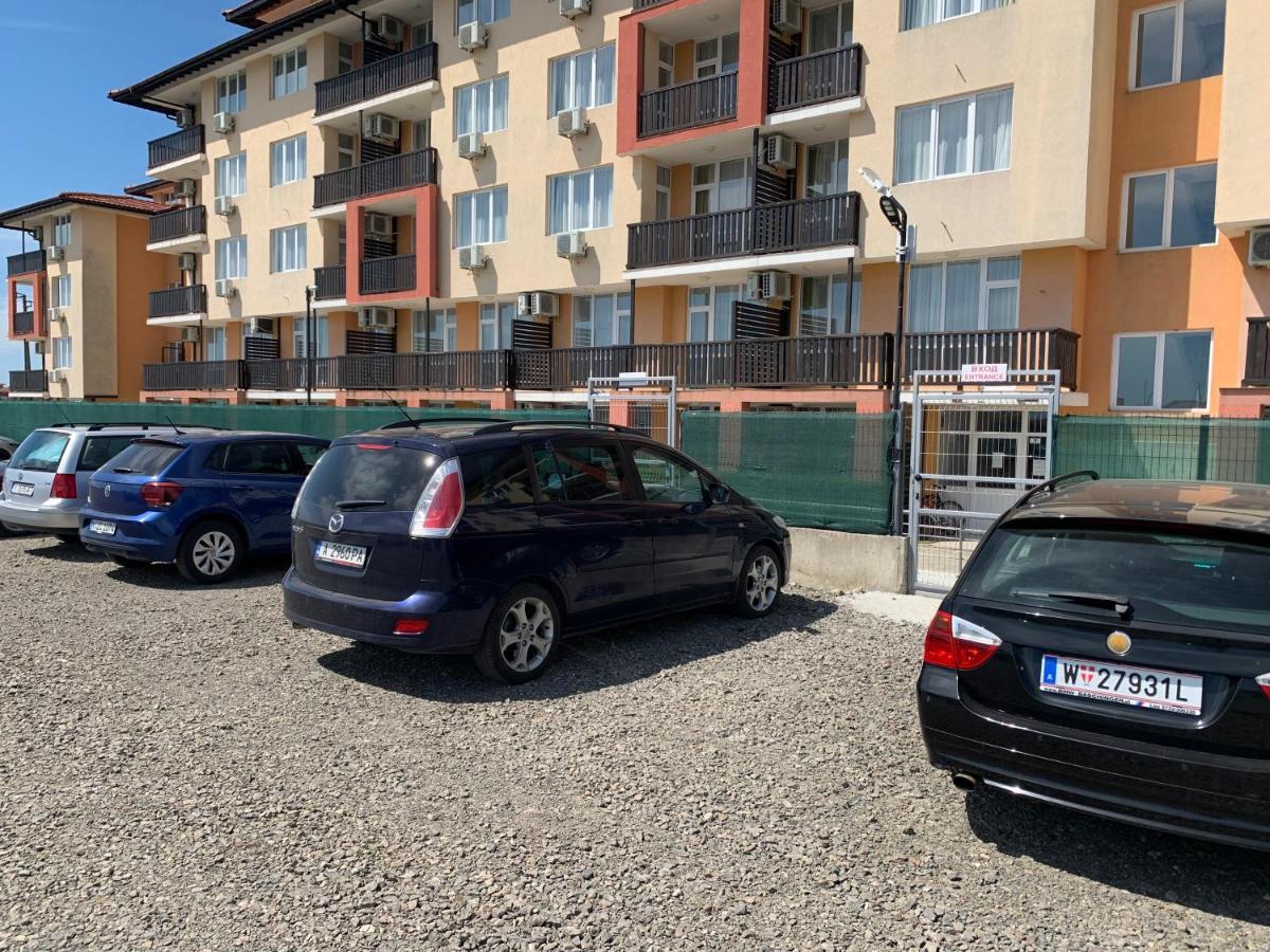 Apartcomplex Chateau Aheloj Kültér fotó