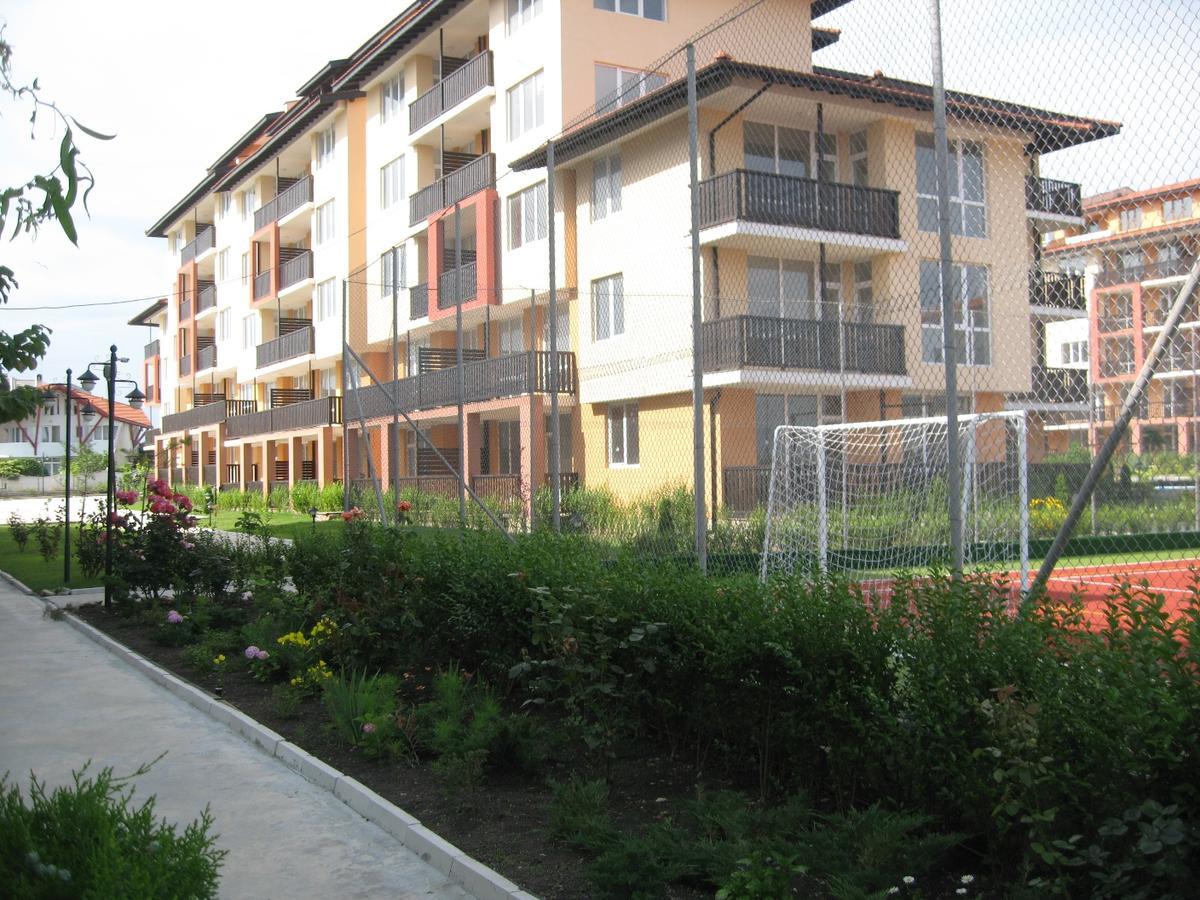 Apartcomplex Chateau Aheloj Kültér fotó