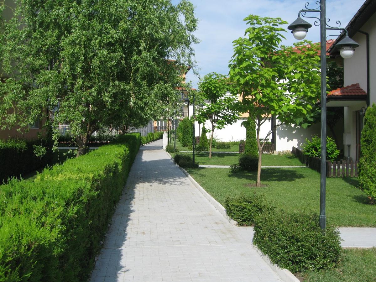 Apartcomplex Chateau Aheloj Kültér fotó