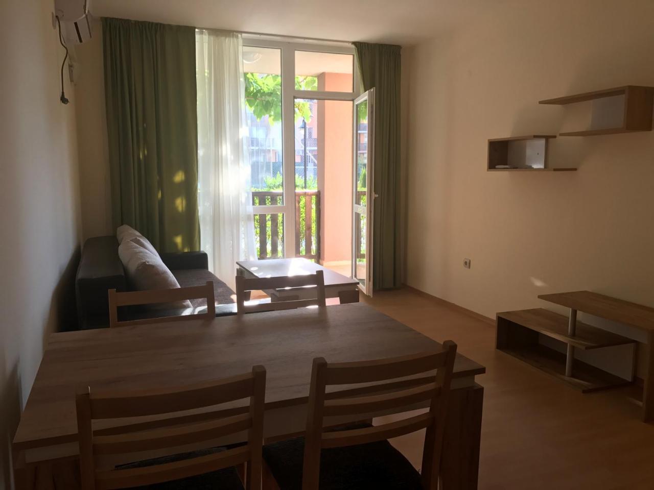 Apartcomplex Chateau Aheloj Kültér fotó