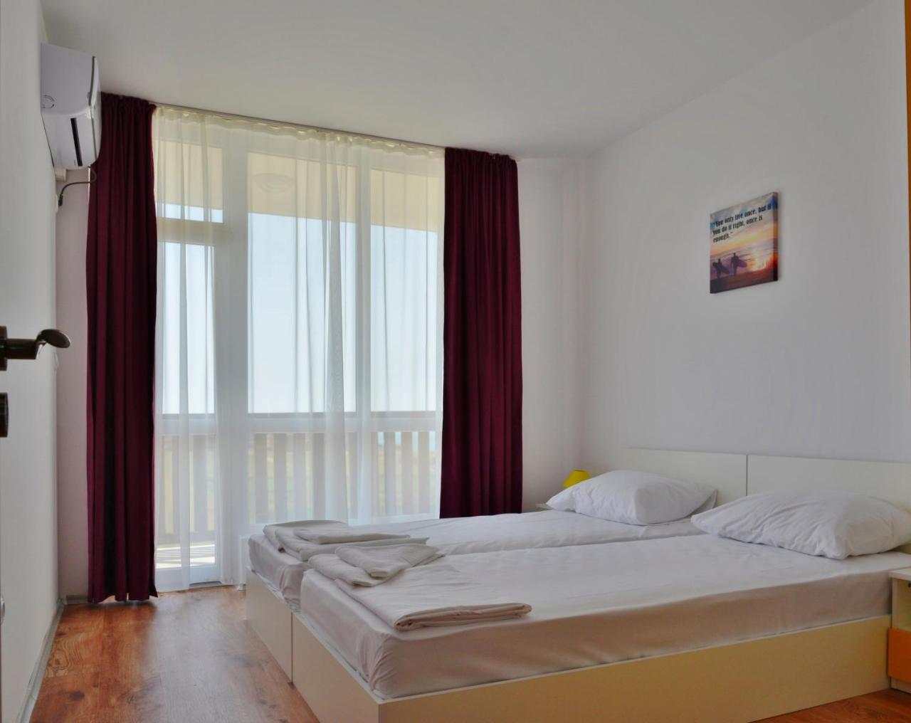 Apartcomplex Chateau Aheloj Kültér fotó