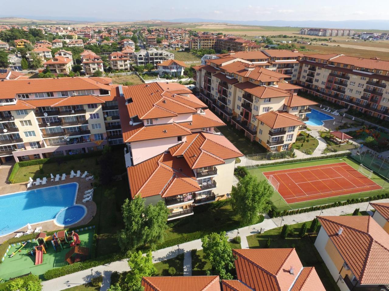 Apartcomplex Chateau Aheloj Kültér fotó